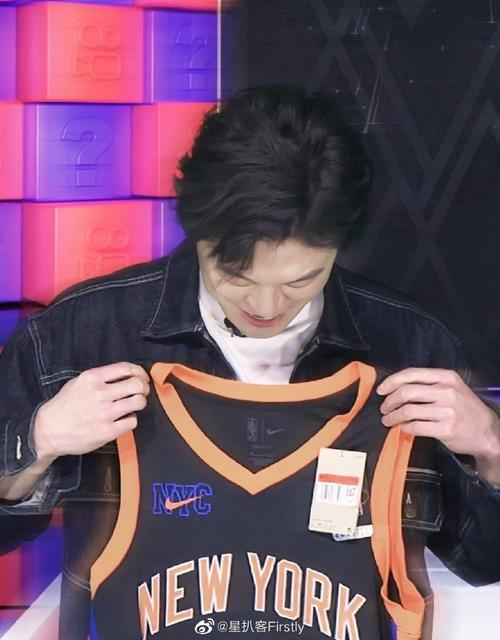 首发阵容分